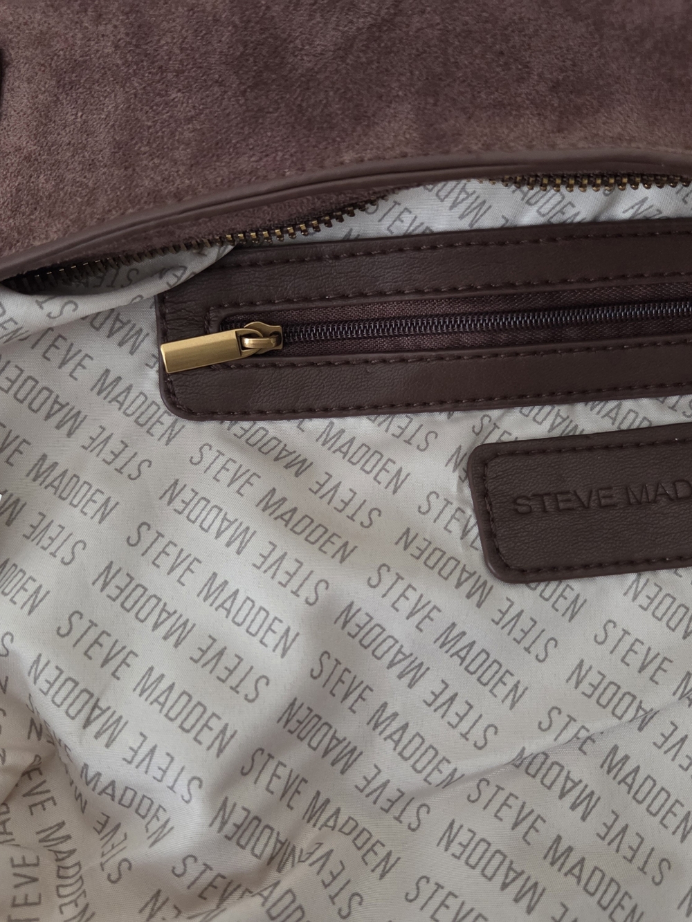 Steve Madden Brown Suede Shoulder Bag with Gold Charm Chain - Picture 4 of 6